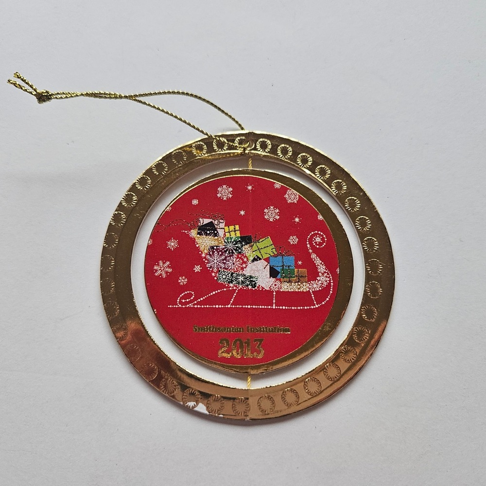 Smithsonian Institution 2013 Christmas Ornament Sleigh Gifts Snowflake Decor